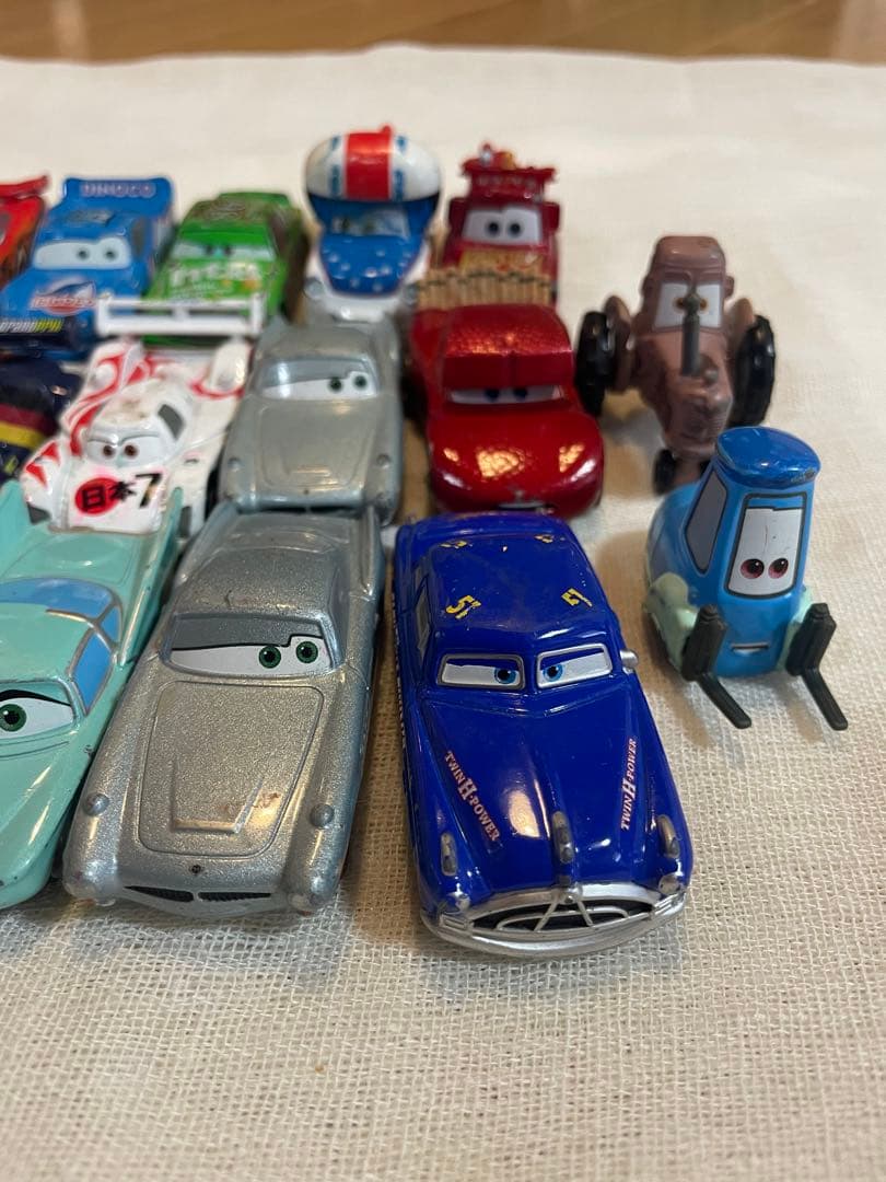 カーズ　トミカ　26台まとめ売り