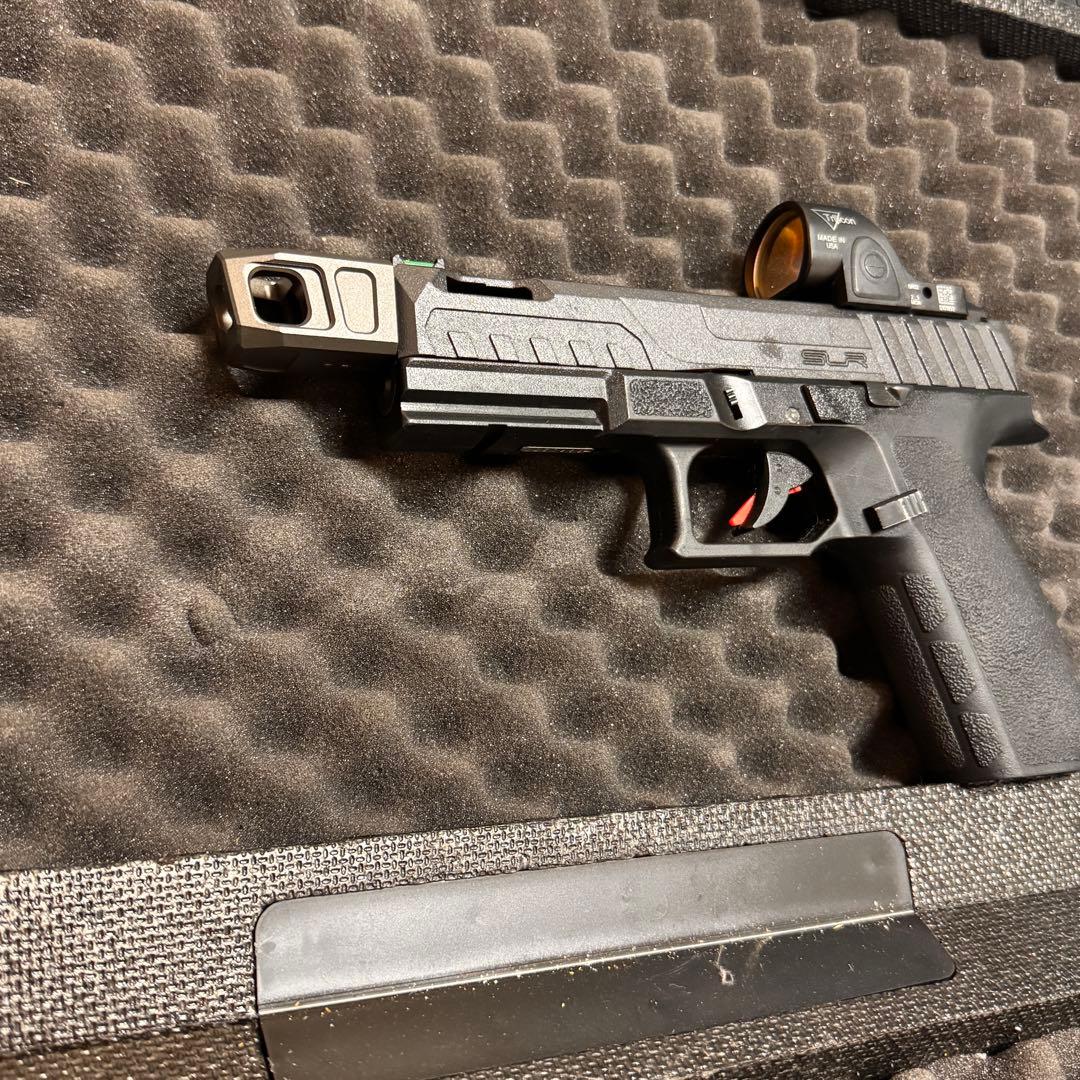 ま*る様 【注意事項あり必ずご確認を】Carbon8 STRIKER NEUN9