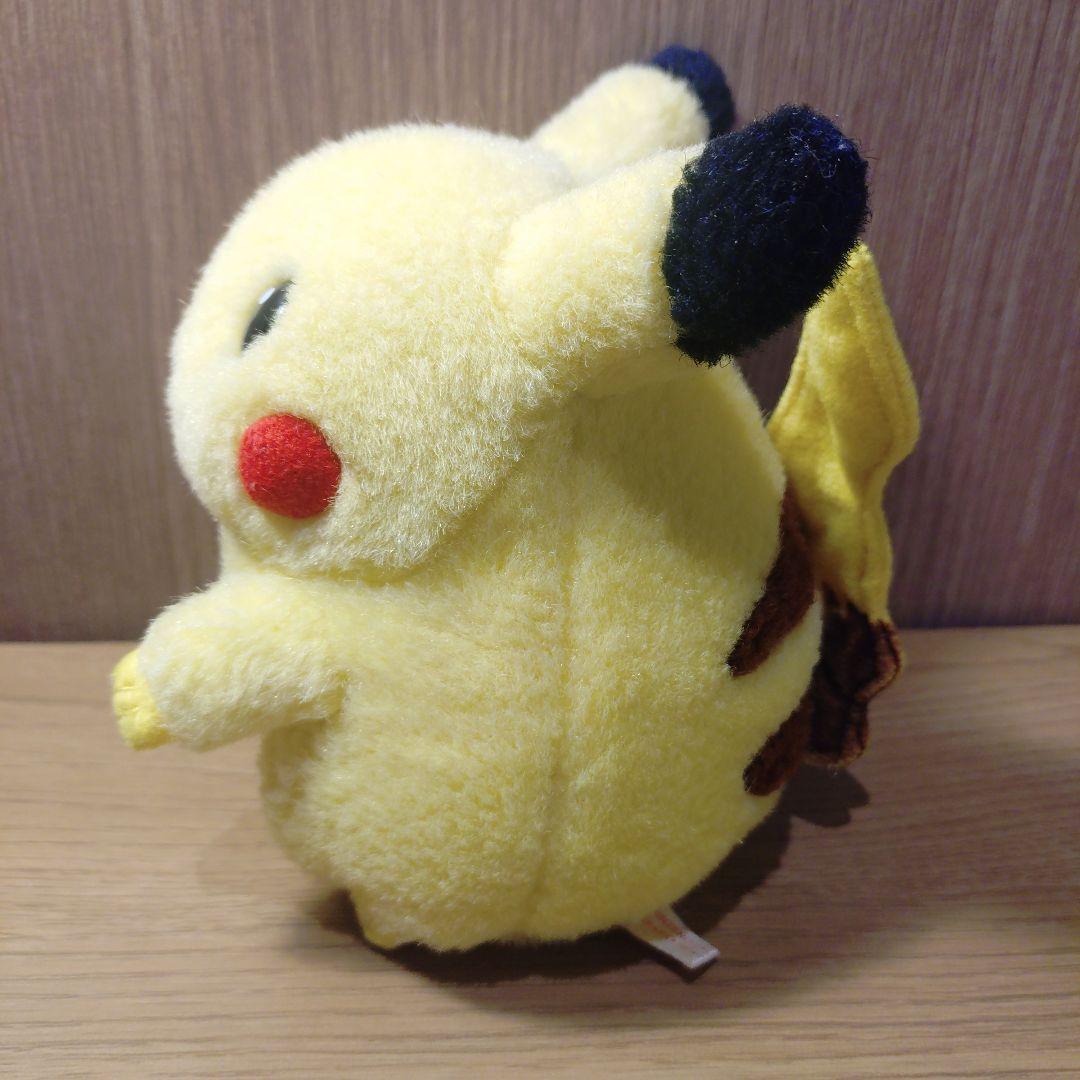 ピカチュウ レトロぬいぐるみ