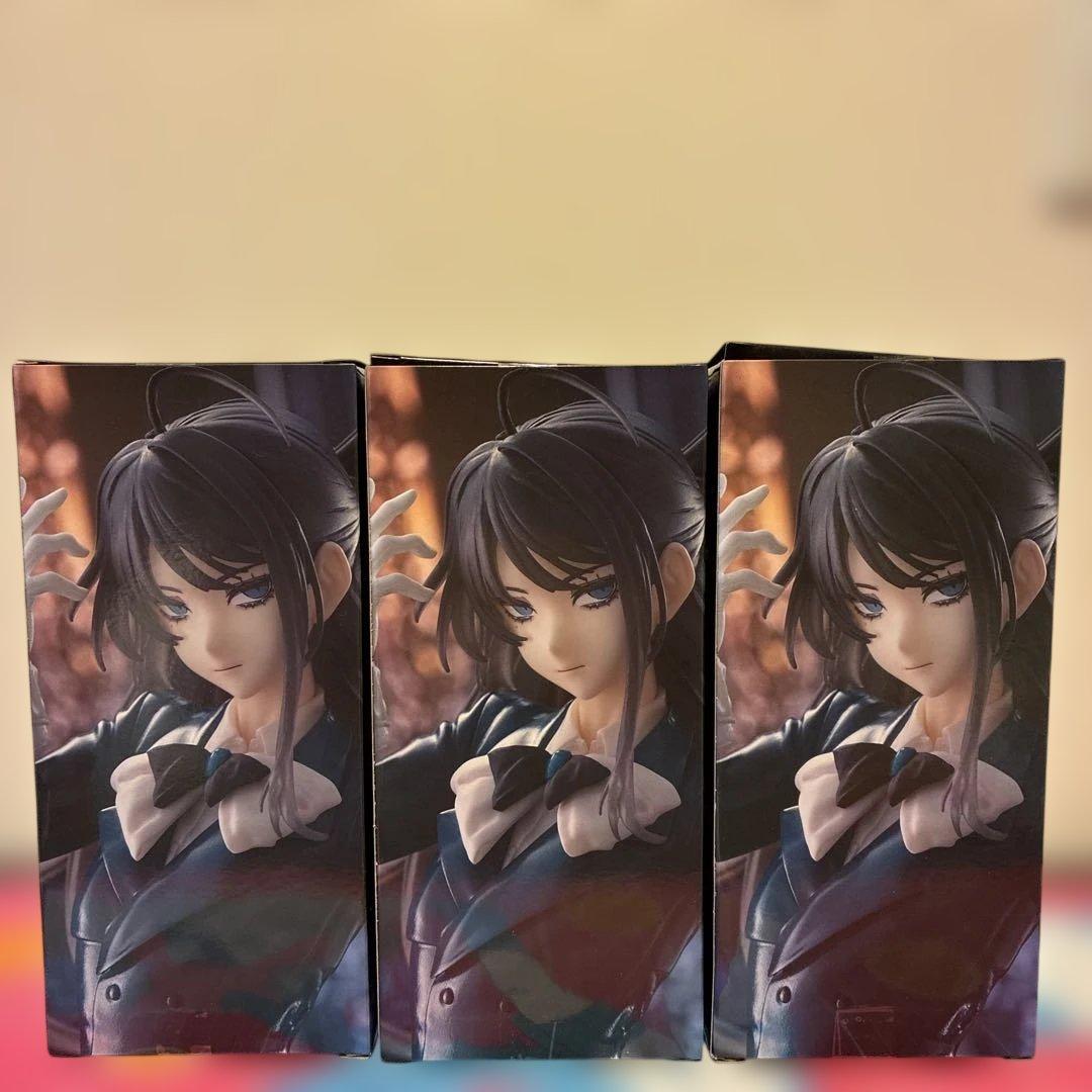 【新品未開封】Ado フィギュア WINTER ver. ラウンドワン限定 3体