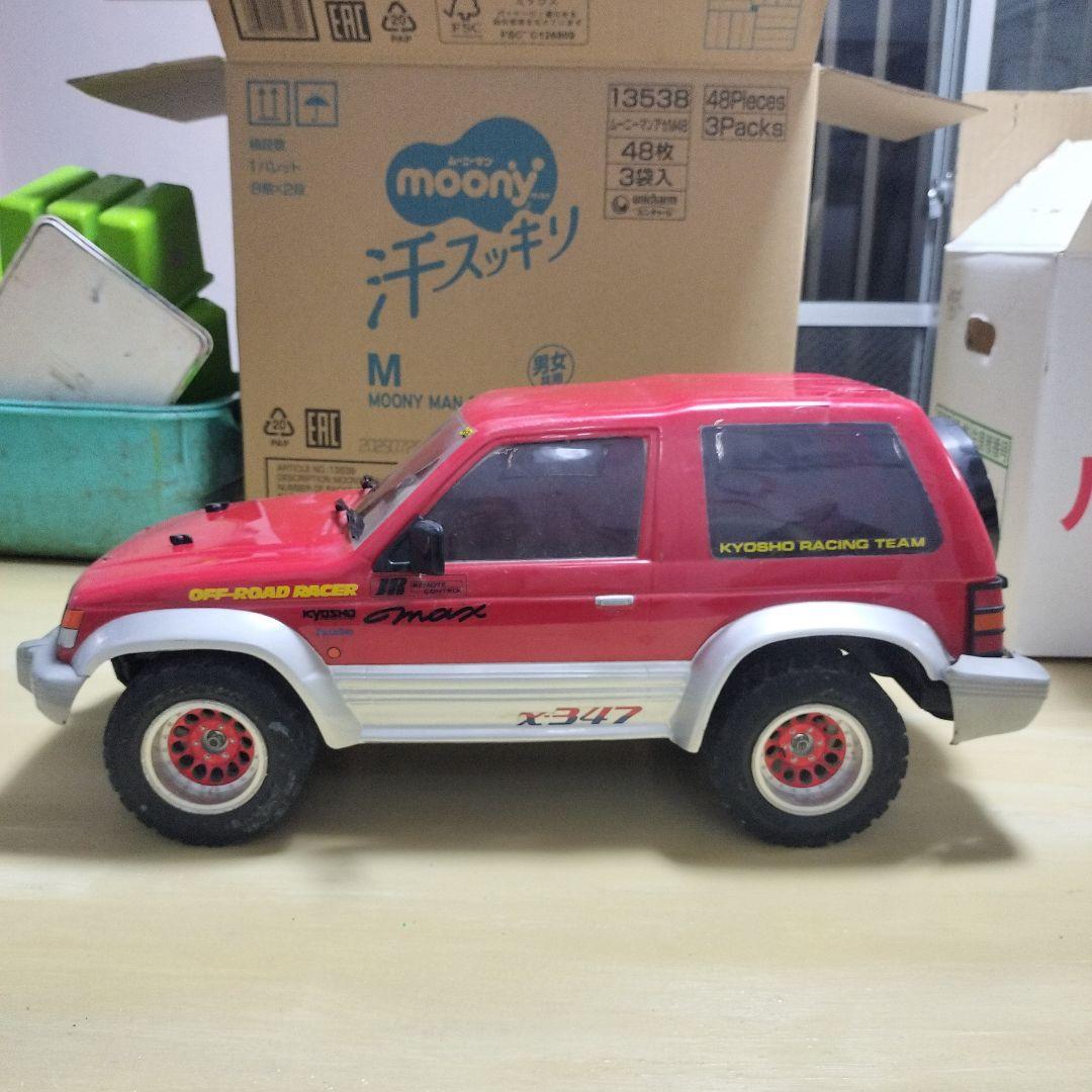 h*v様 京商　ミツビシ　パジェロ　不動車
