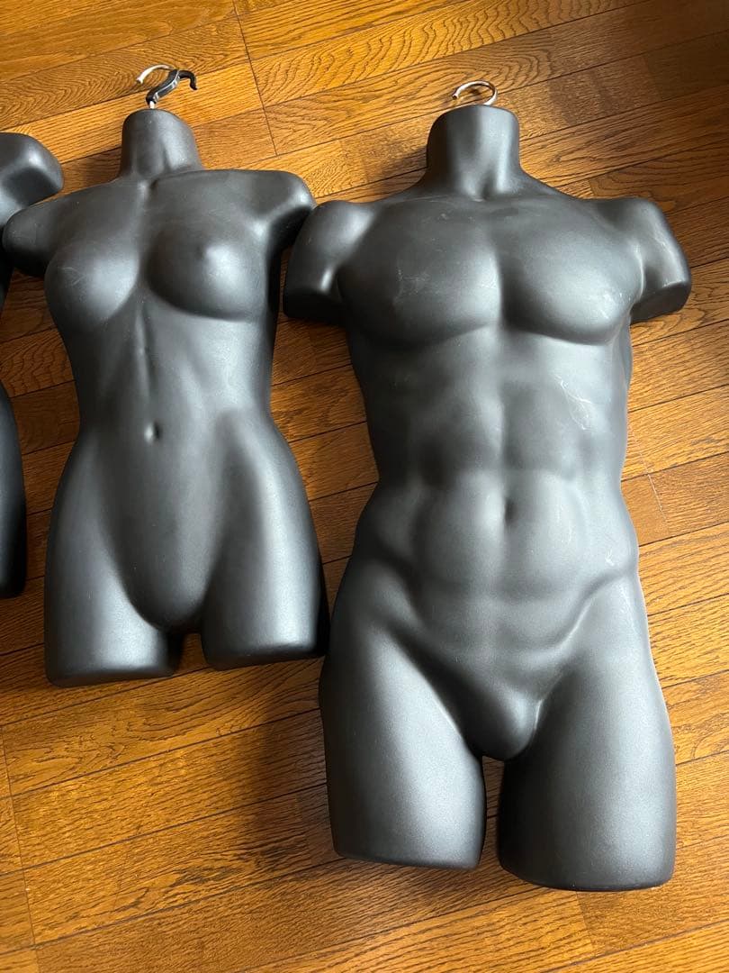 【新品未使用】ブラックマネキンハンガー　5体セット
