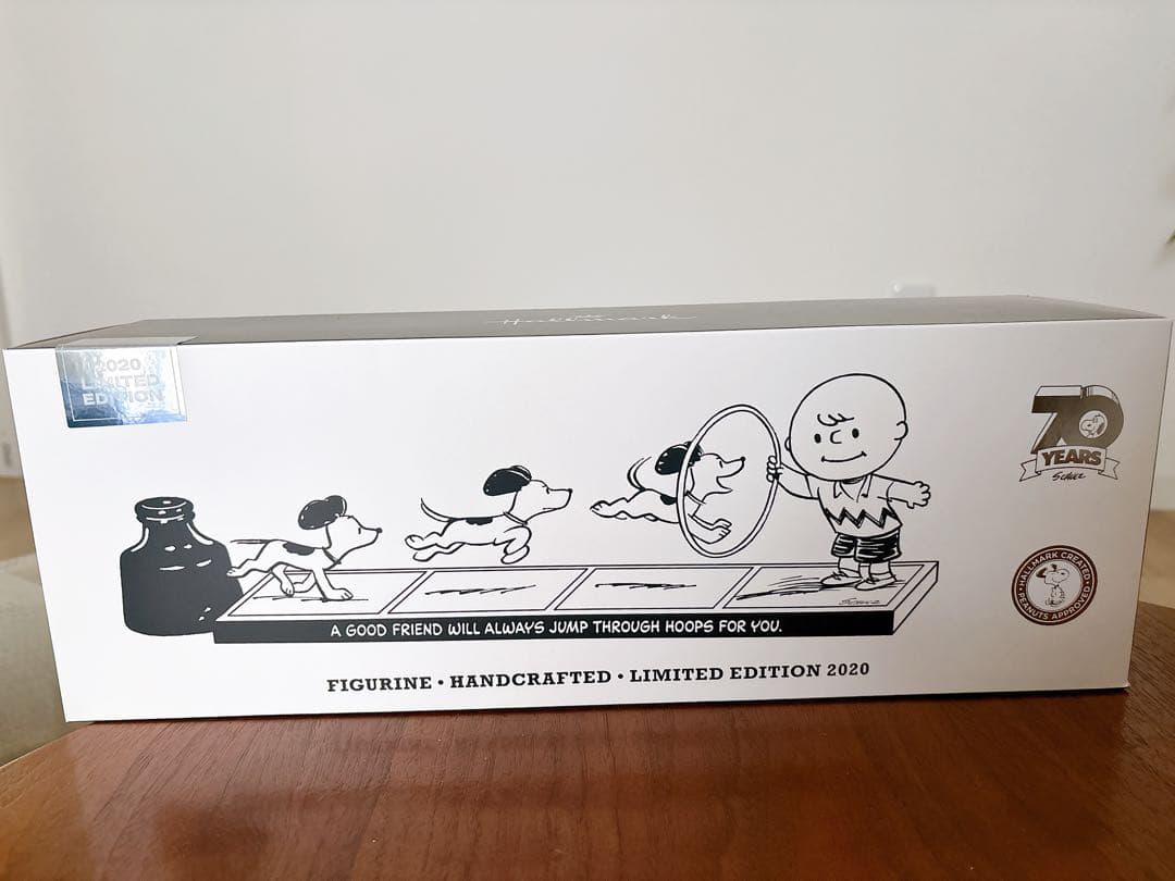 ホールマーク hallmark　70周年記念フィギュア　スヌーピー