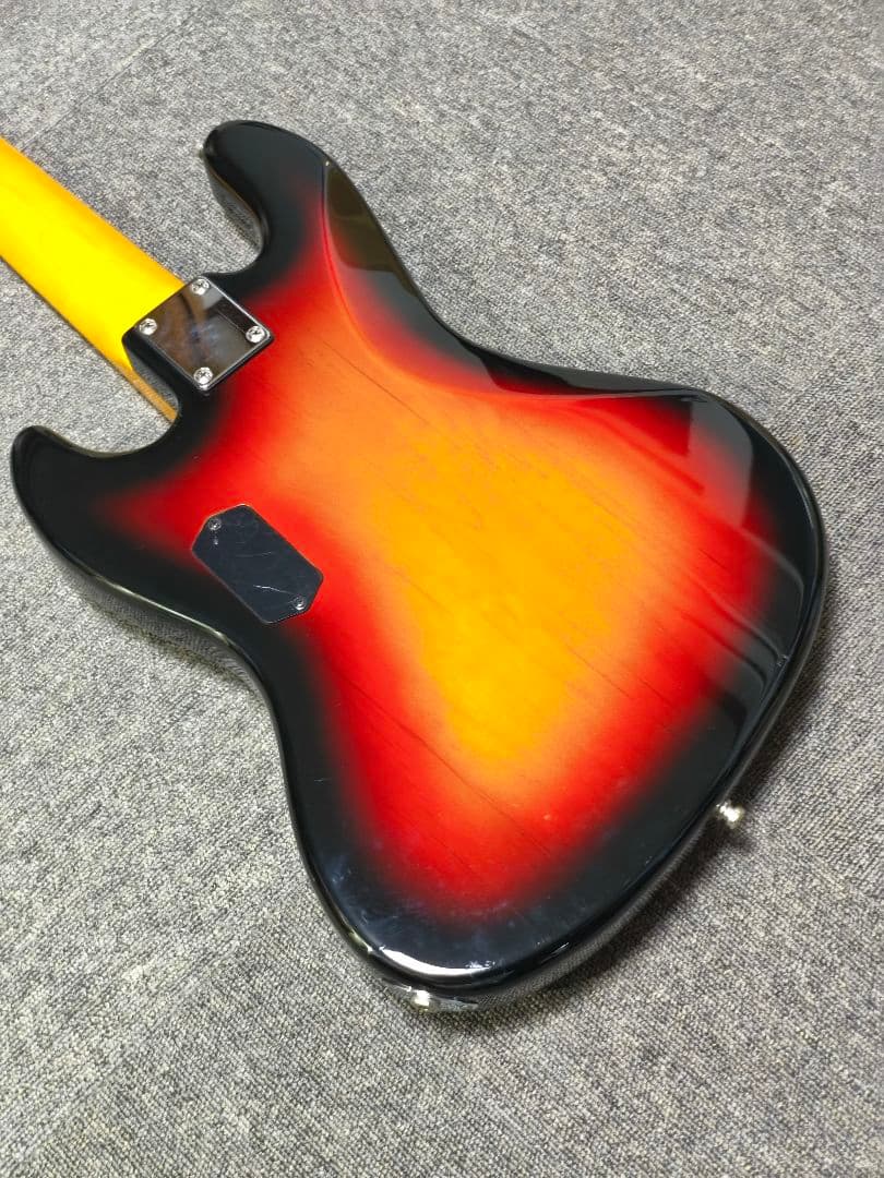 Bacchus UniverseBJB-5-550R3TS 5弦アクティブベース