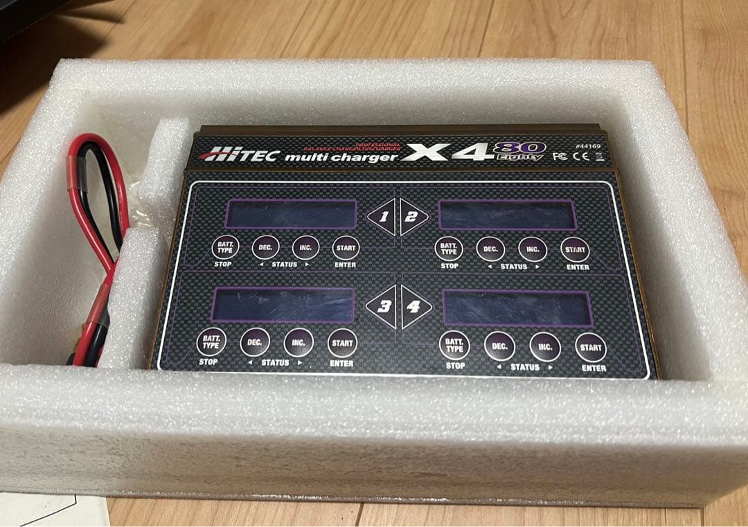 その他 Hitec x4