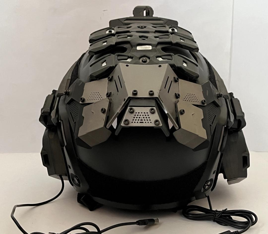 SRU SR-HEL-P3 タクティカルヘルメット 装飾パーツ付 FAN付