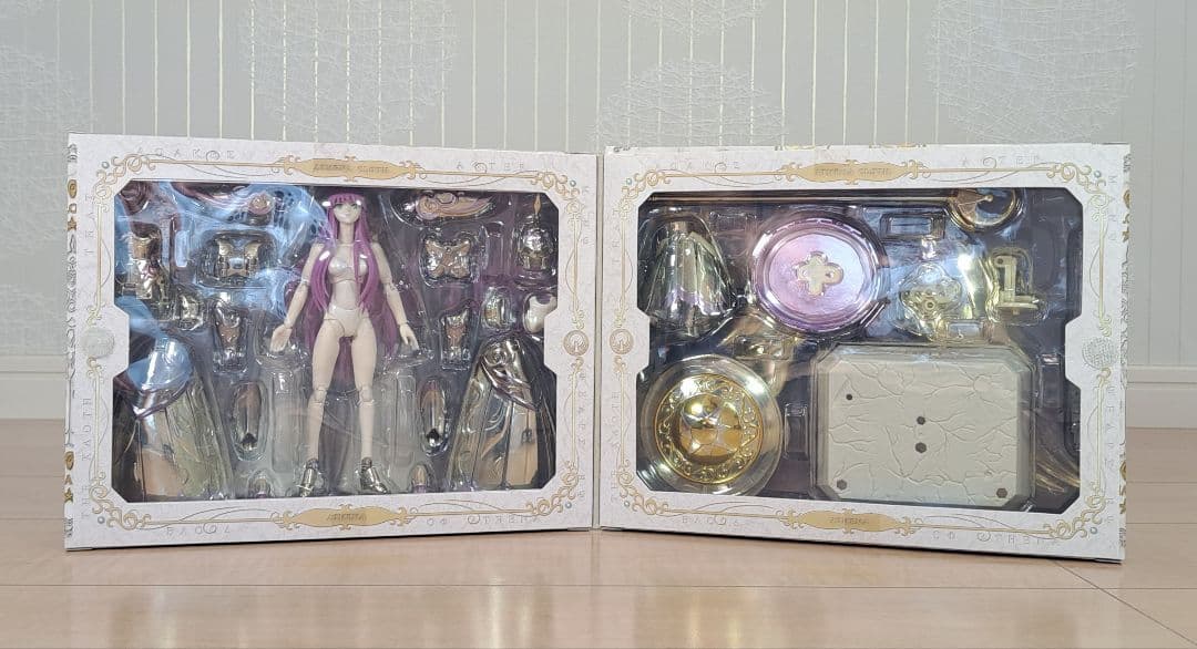 美品　聖闘士聖衣神話　女神　アテナ　聖闘士星矢　フィギュア　バンダイ