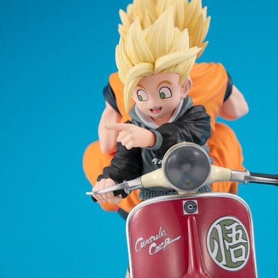 デスクトップリアルマッコイEX　スーパーサイヤ人孫悟空＆孫悟飯＆バイク　新品