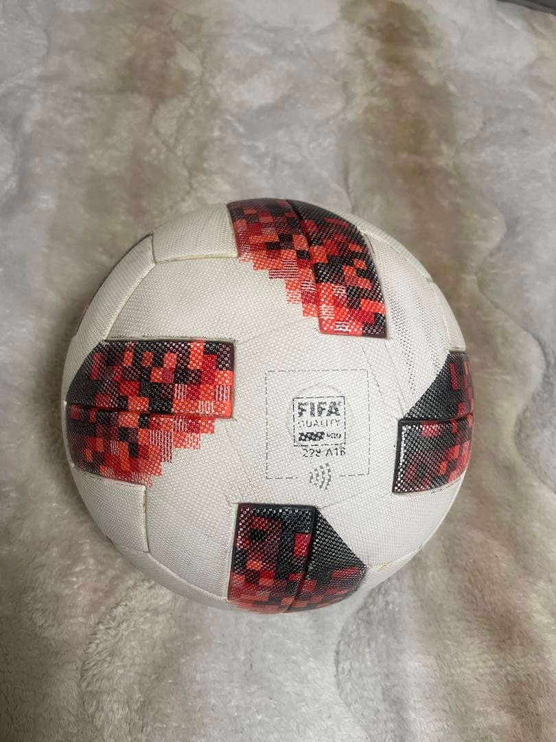 FIFA ワールドカップ2018決勝公式ボール テルスター　TELSTAR