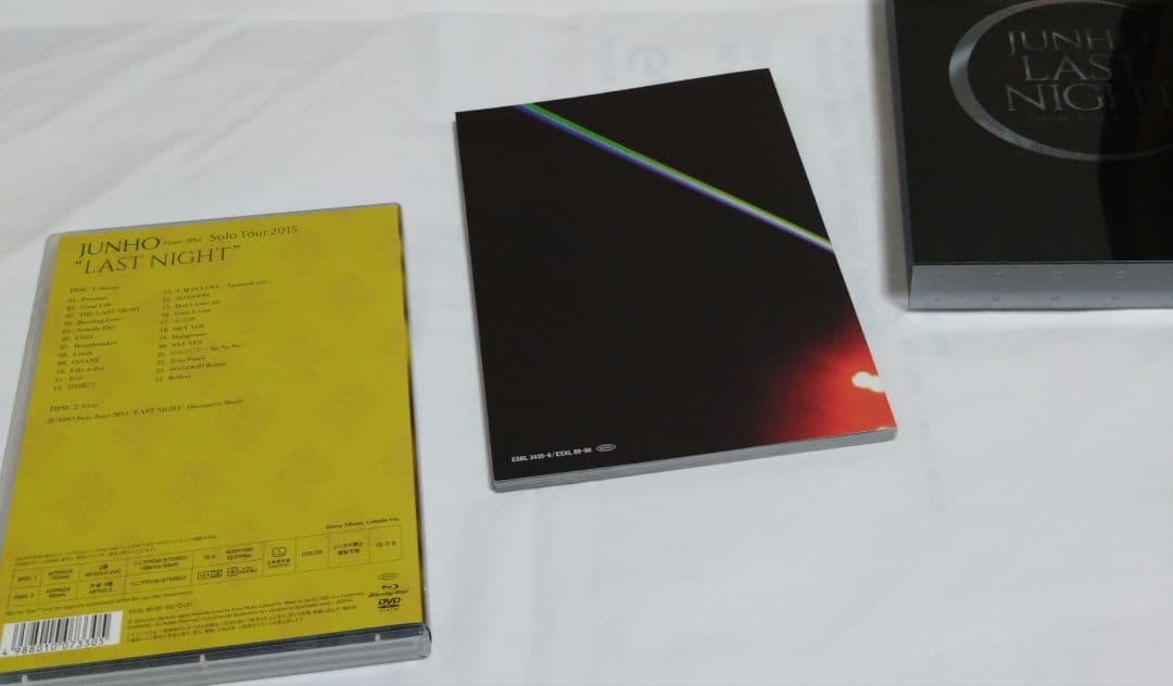 JUNHO  2015 LAST NIGHT 完全生産限定盤・2枚組
ジュノ