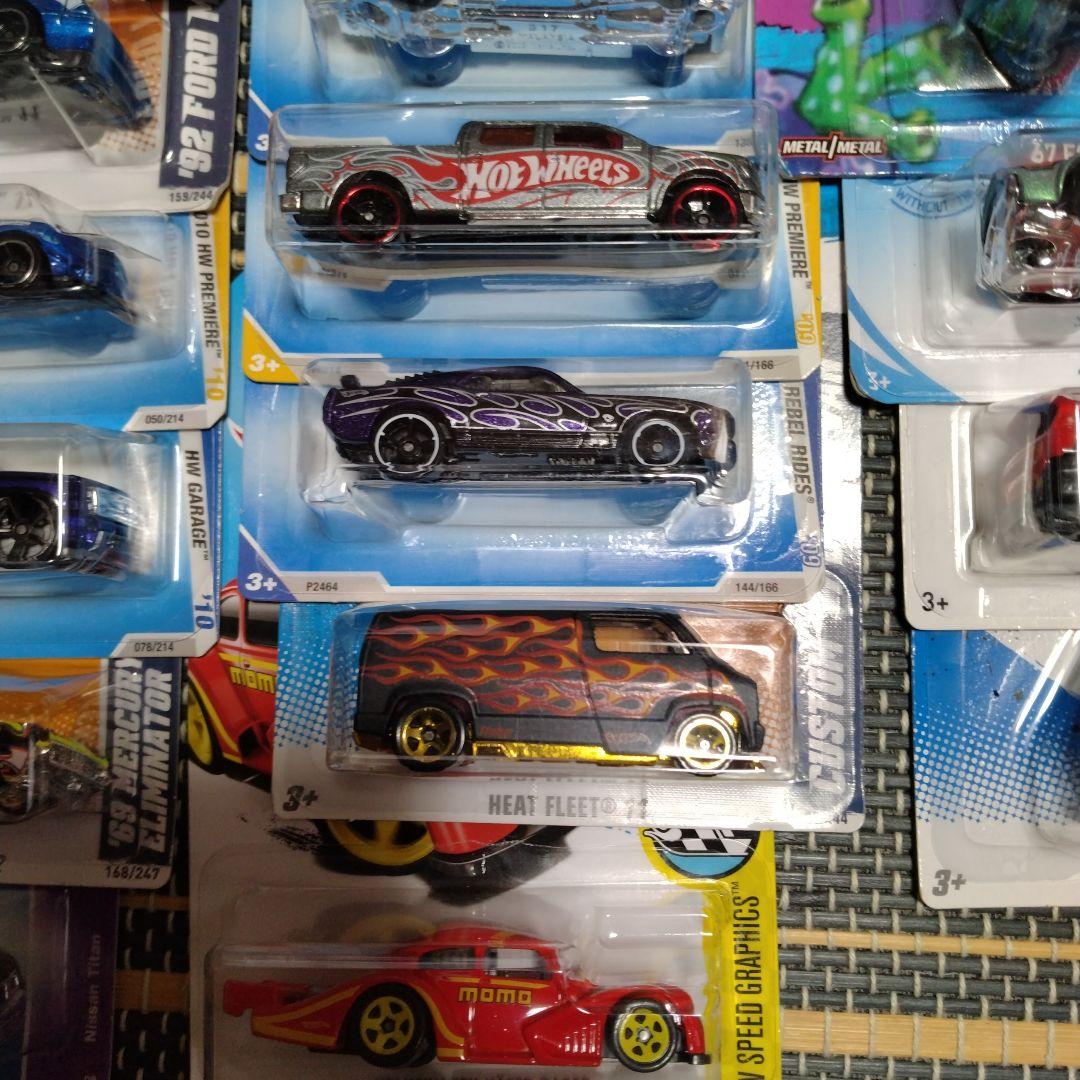 ホットウィールミニカーセット売約済みです。