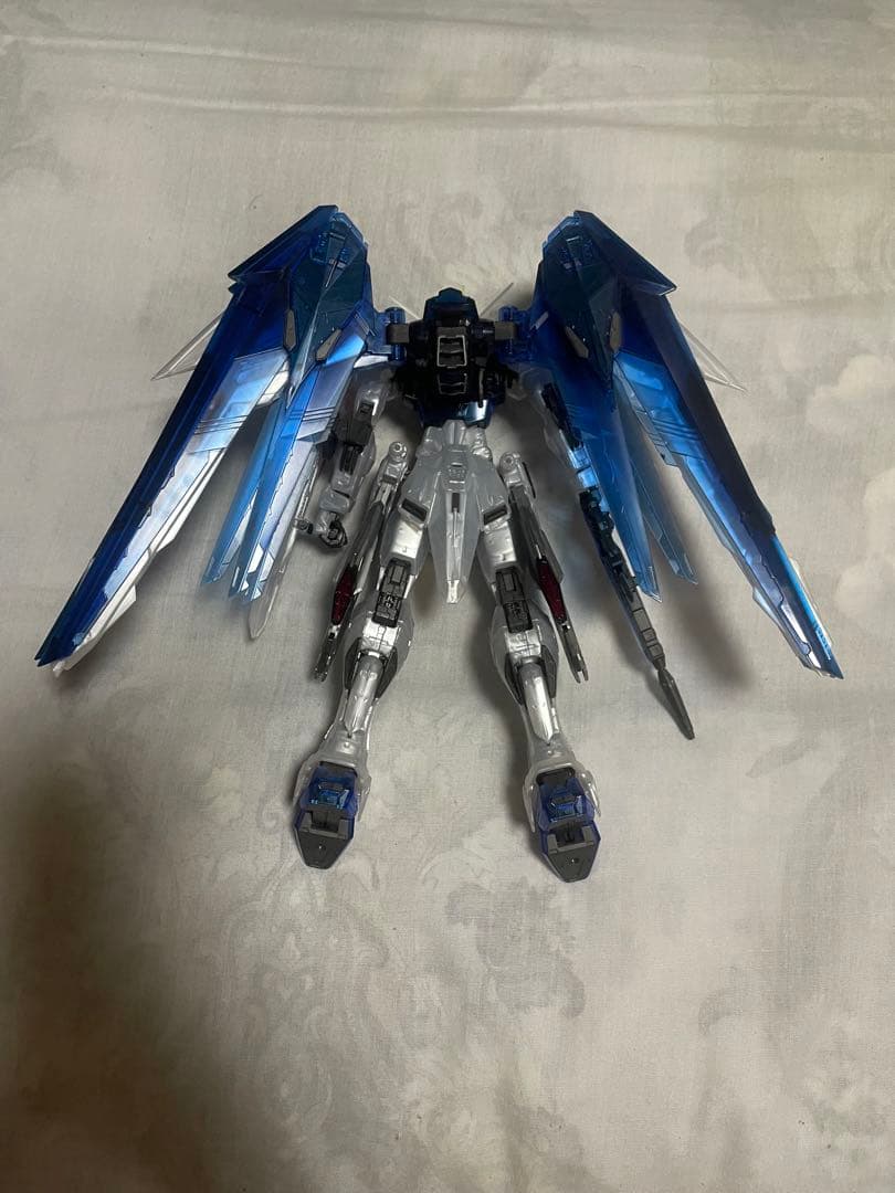 MG フリーダム、ジャスティス、プロヴィデンス、ストライク完成品セット