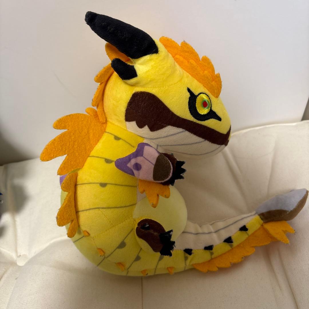 モンスターハンター　ライズ　ぬいぐるみ