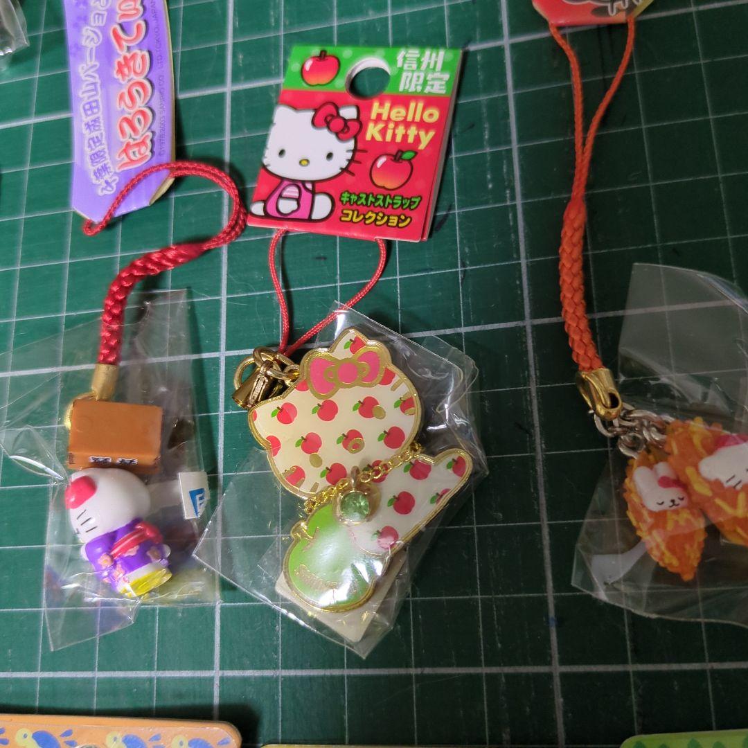 未使用 未開封ご当地キティちゃん ファスナーマスコット 根付 おまけつき