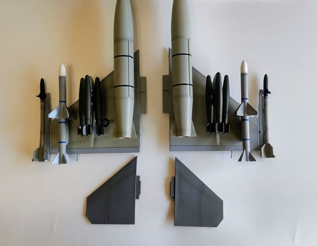 【Kanompang 1/18　F16 ウルフパック