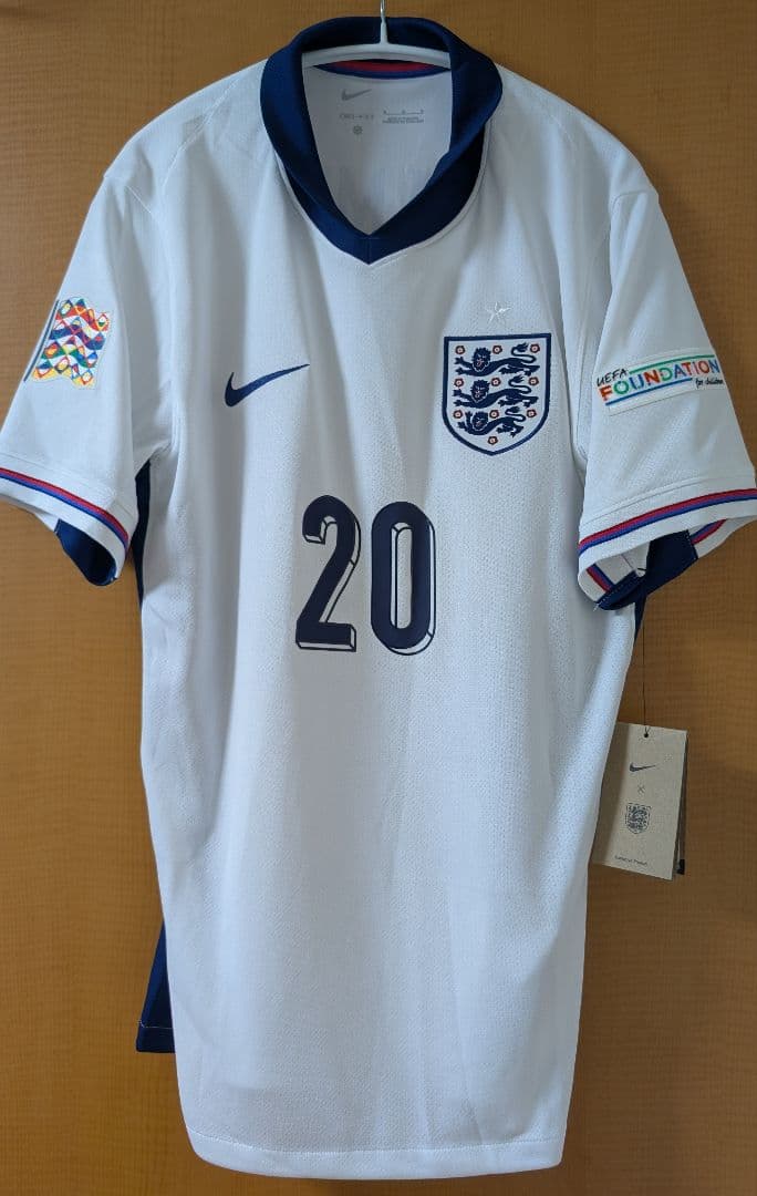 イングランド代表ユニフォーム　コール・パーマー選手　20番　フルパッチ　新品