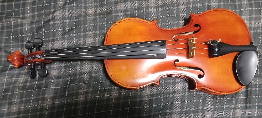 新品弦付き　鈴木バイオリン 4/4 No200 ケース 2006年