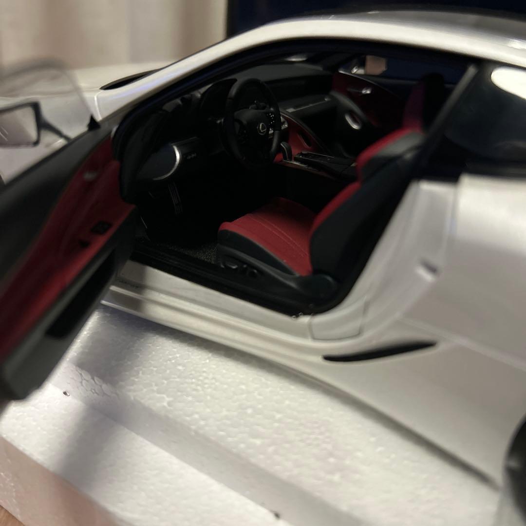 ひ*ろ様 オートアート レクサス lc500 ミニカー 1/18