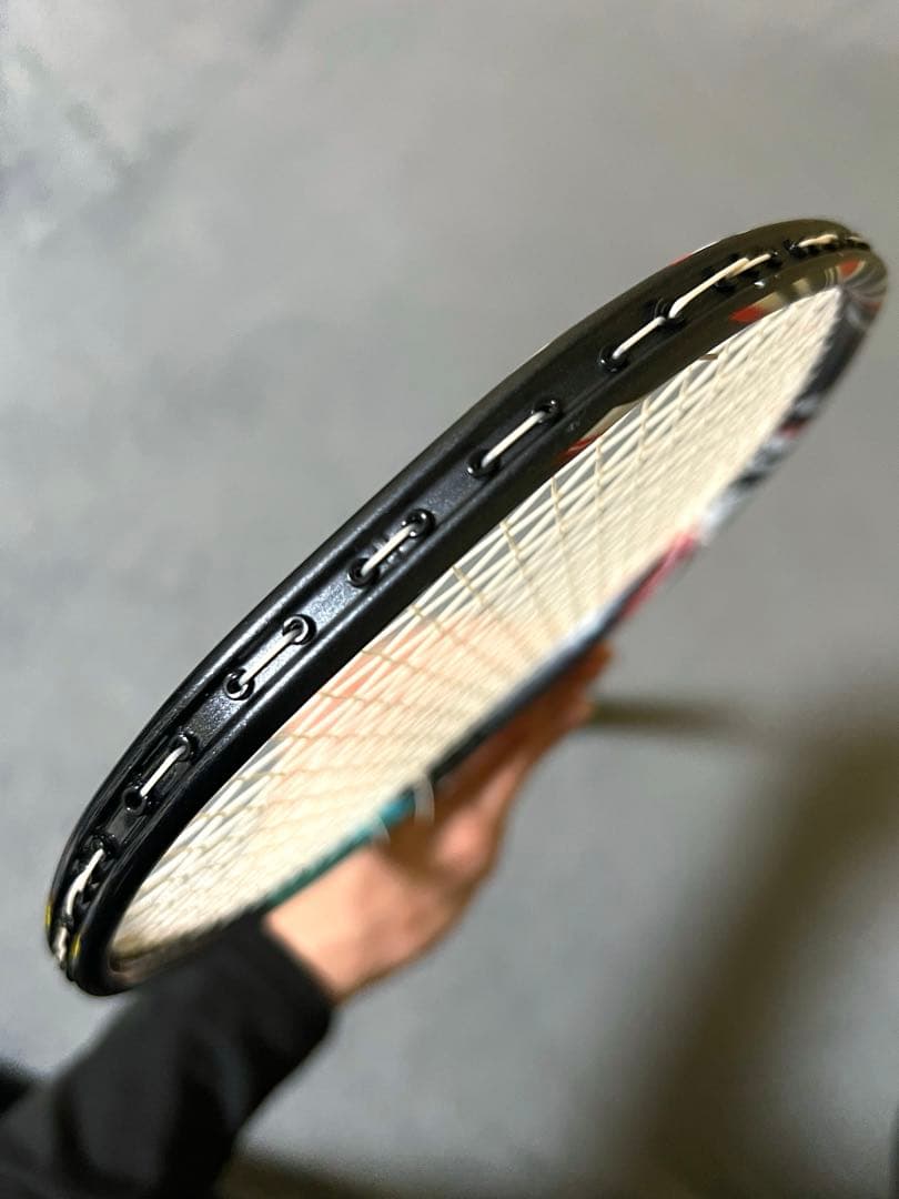 アストロクス100ツアーbpバドミントンラケットASTROX 100Tour