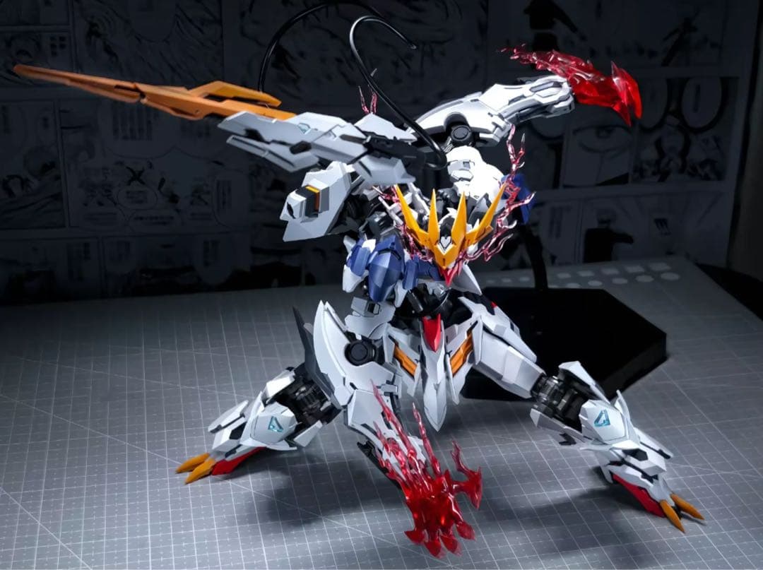 希少新品　合金フレーム　MG級　1/100 ガンダムバルバトスルプスレクス　狼王
