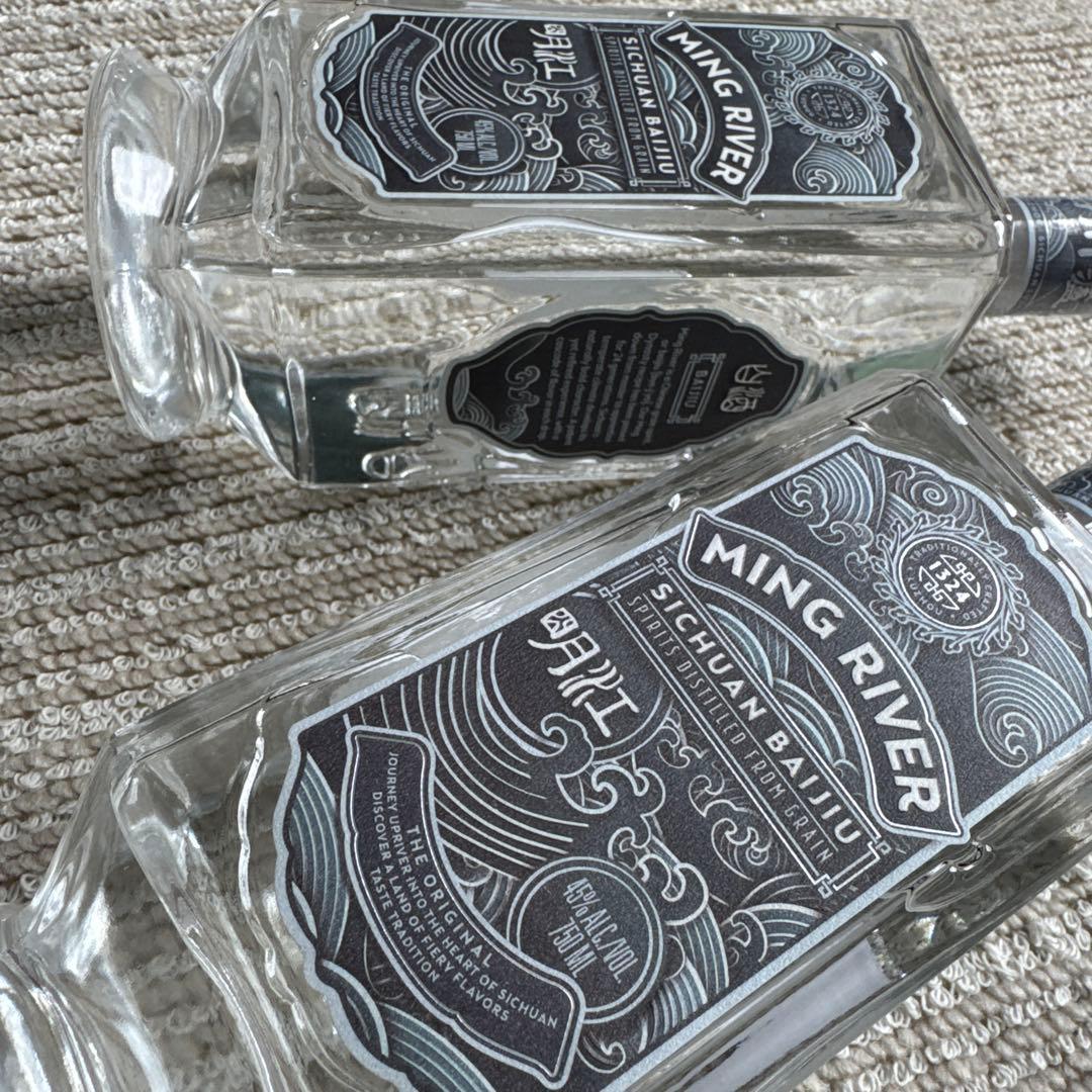 MING  四川バイチュウ 750ml 45%