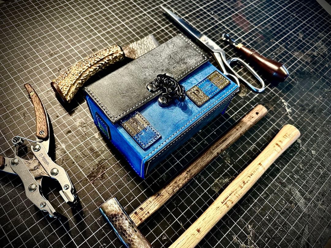 2月SALE品！Pvt.Workshop極CL 本革　デッキケース　ハーフプレマ