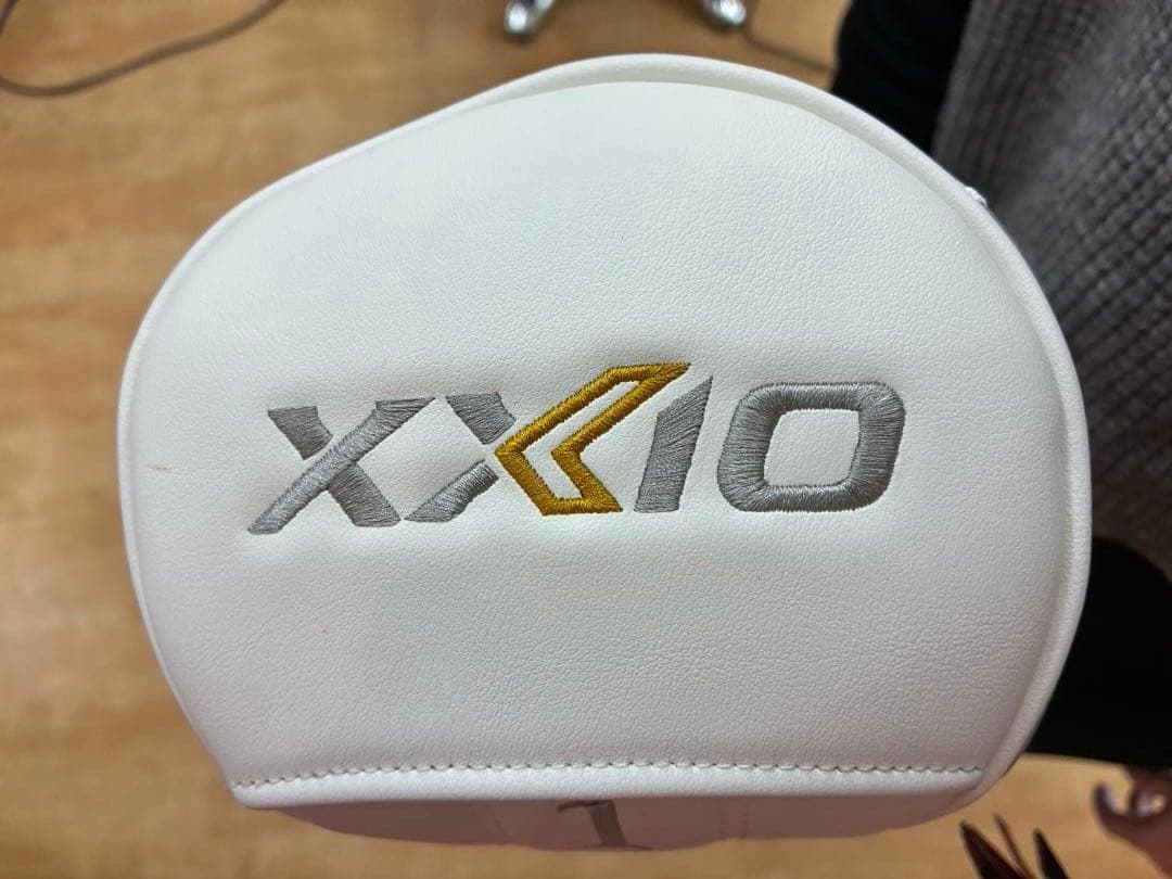 XXIO ドライバー ネイビー