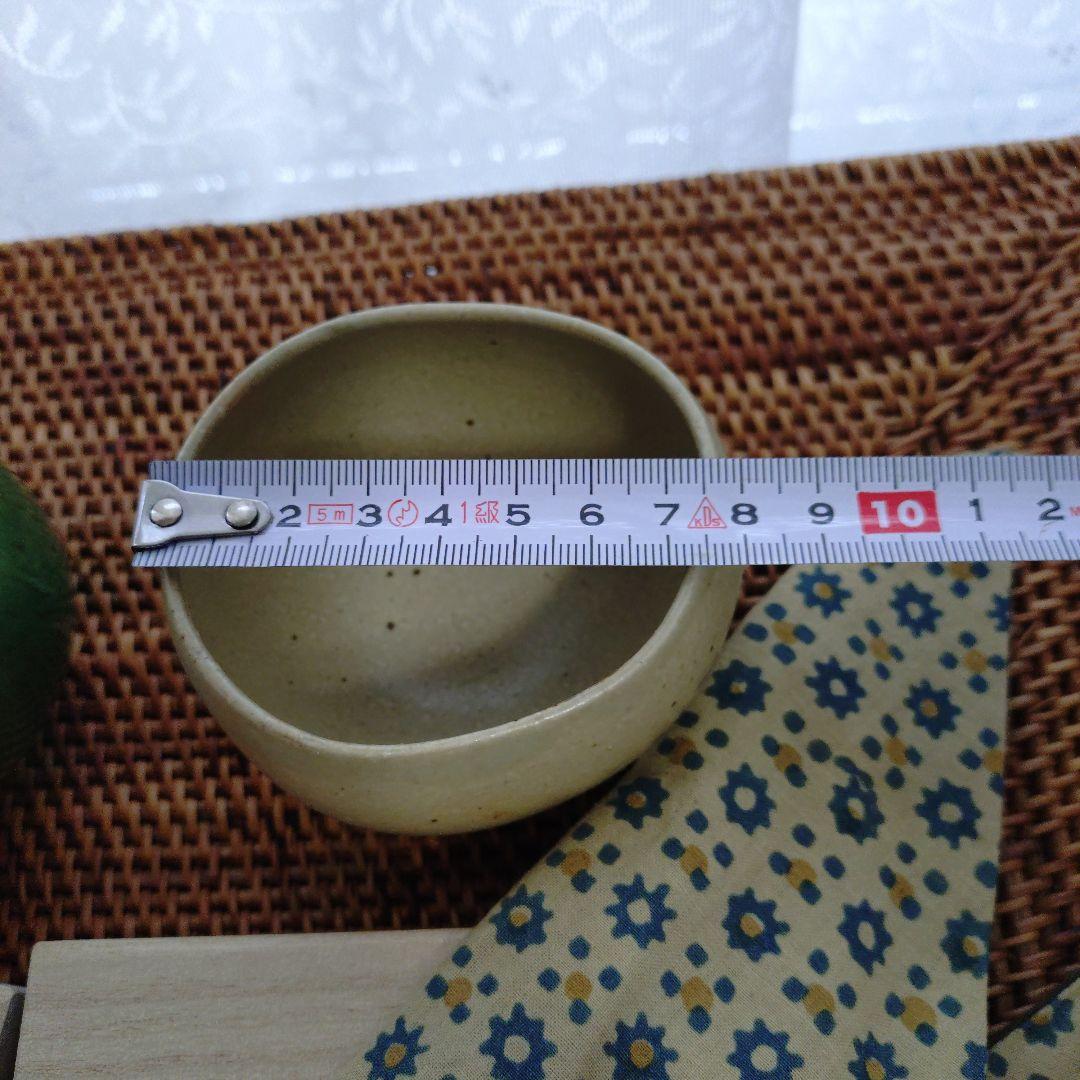 Babaghuri 湯呑み　器とおつつみ
