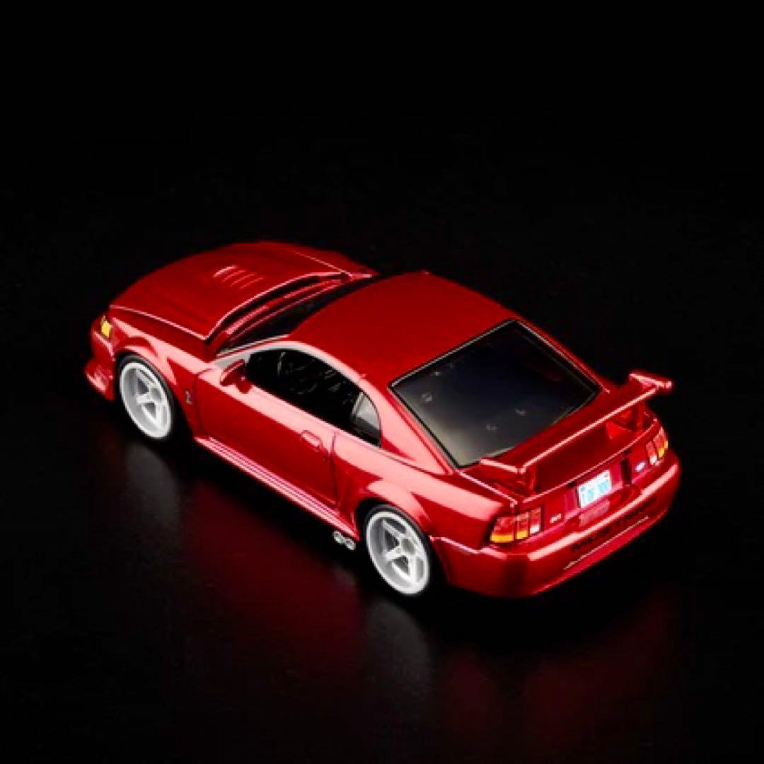 RLC限定 2000年式 フォード マスタング SVT Cobra R レッド