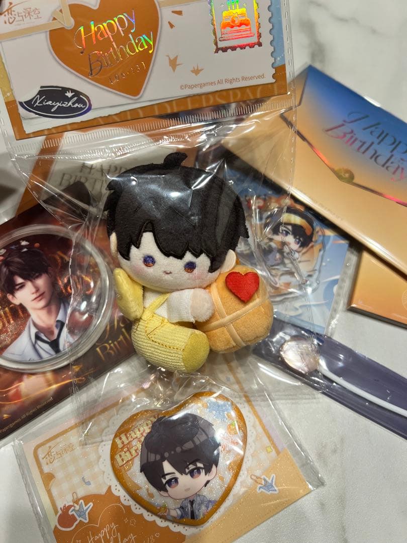 公式恋と深空 マヒル 誕生日 セット 缶バッジ ぬいぐるみ　カード　即日発送