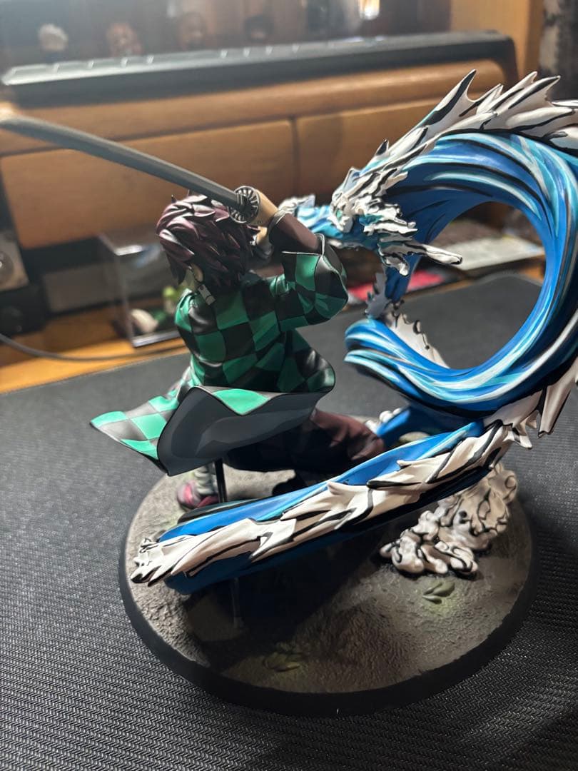 ANIPLEX+ 竈門炭治郎　全集中彩色Ver. 鬼滅の刃 1/8フィギュア