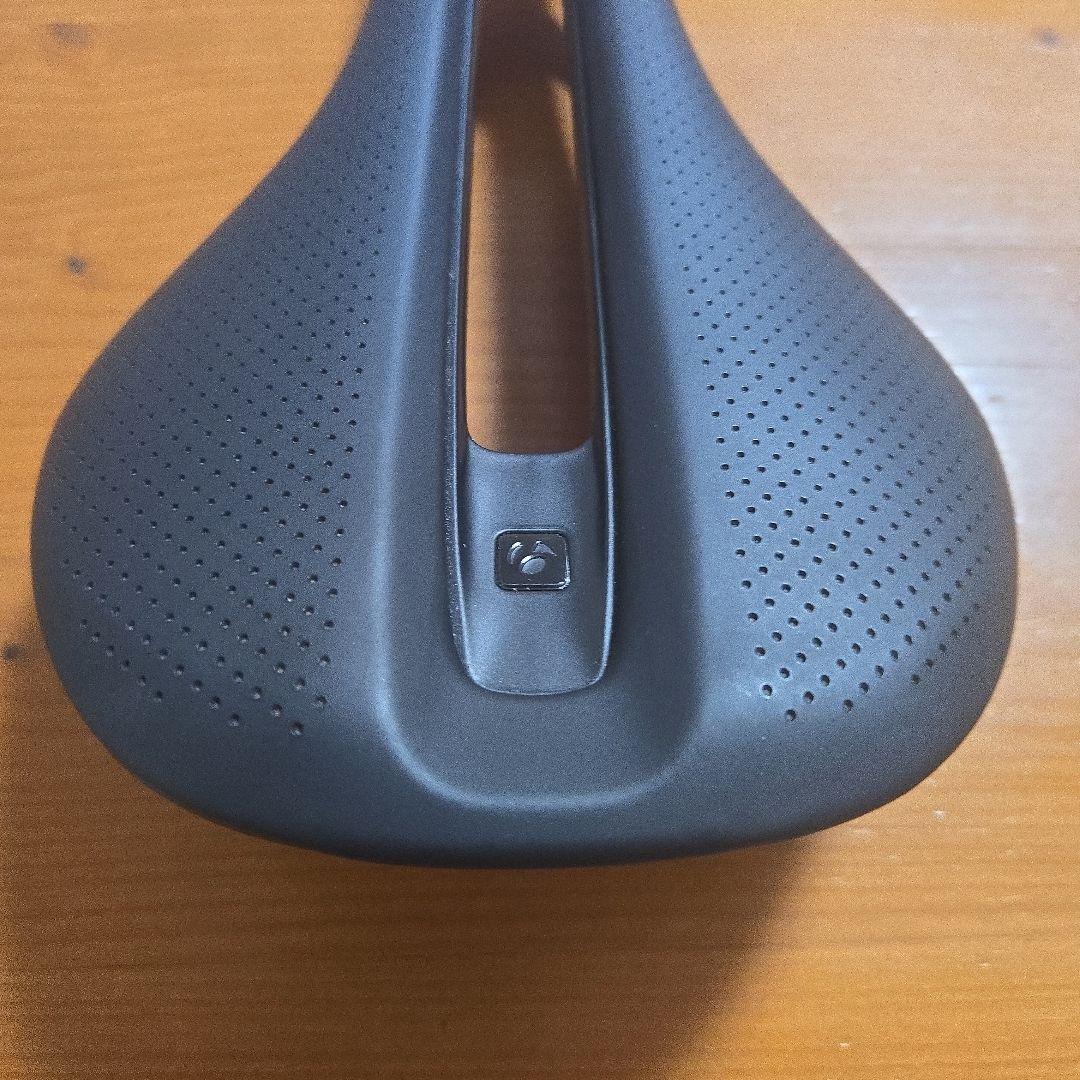 Verse Pro 145 カーボンレール
