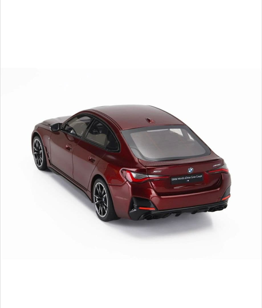 京商　OttO　　4シリーズ　GT Sprit　ミニカー　1/18　車