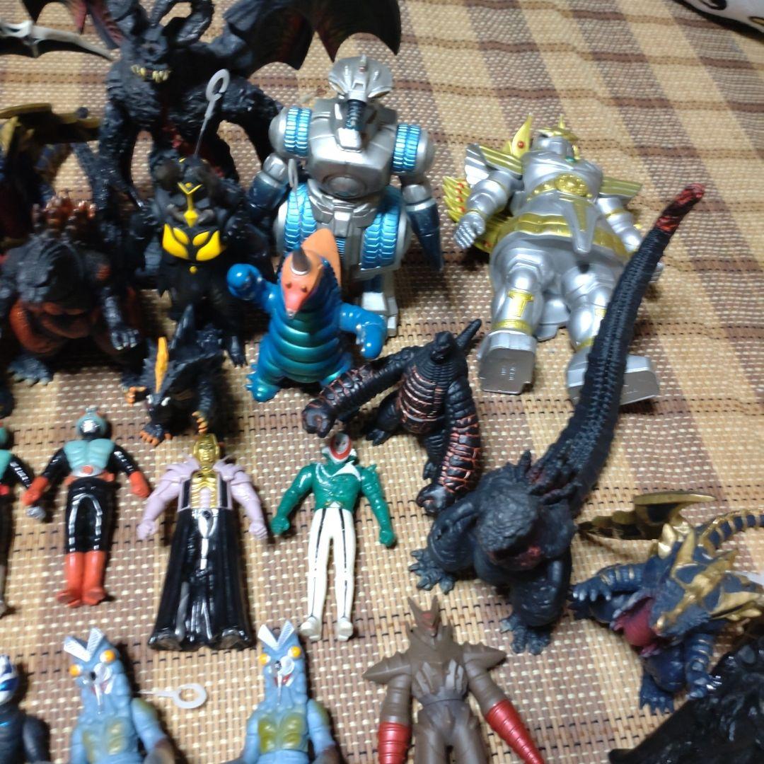 ウルトラマン　ウルトラ怪獣　仮面ライダー　ソフビ大量セット