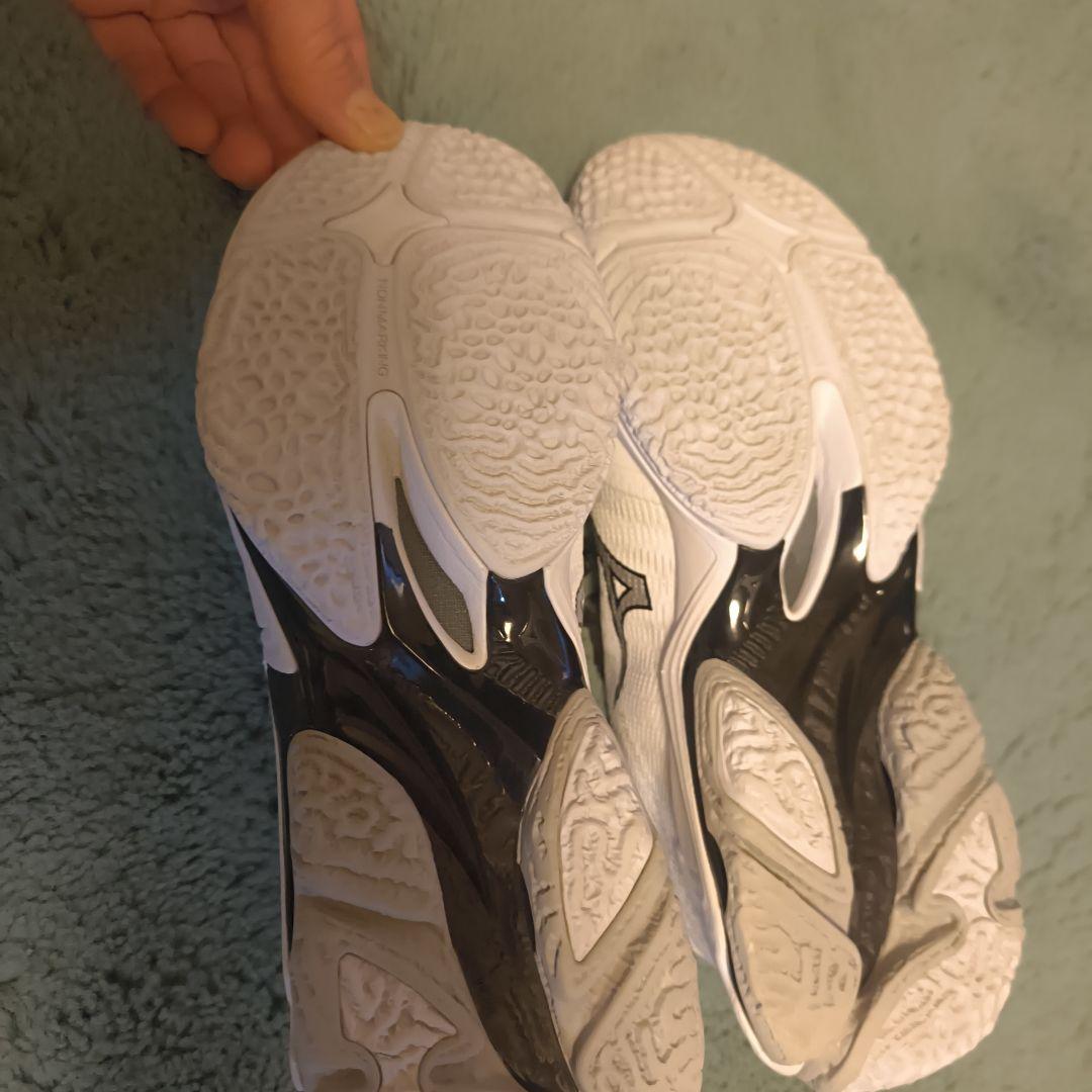 Mizuno Wave Lightning ELITE バレーボールシューズ