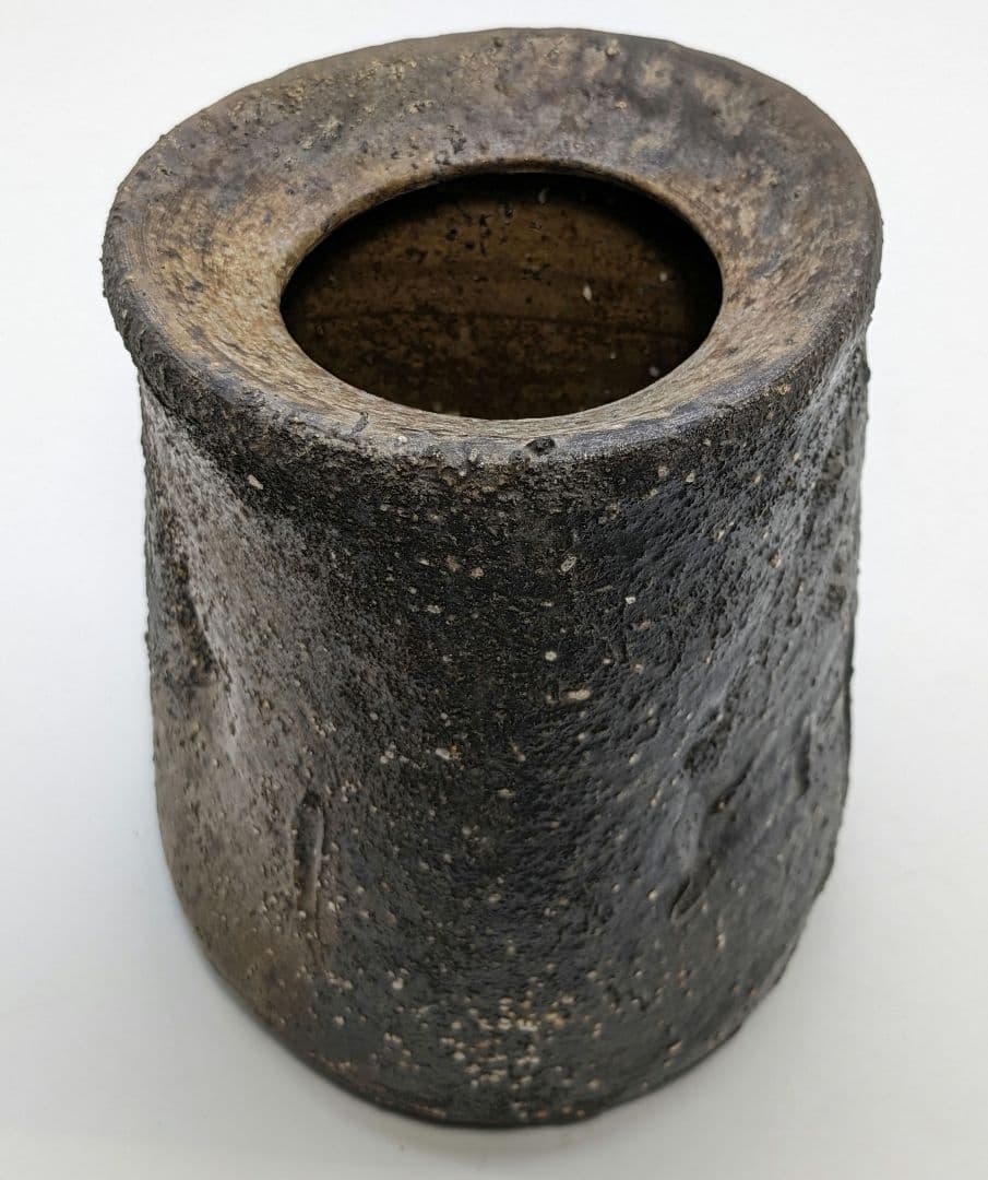 竹子窯 西川政彦 備前焼 窯変旅枕三角花入 花器 花瓶 フラワーベース 置物