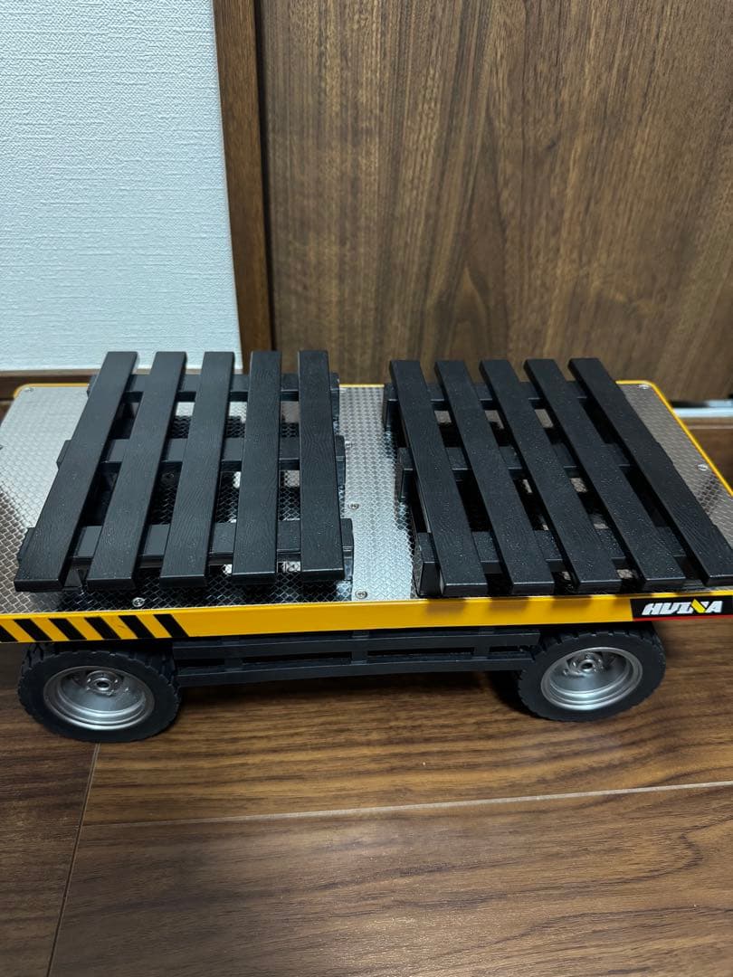 ホビーラジコン HUINA TOP FORKLIFT 1577 1:10