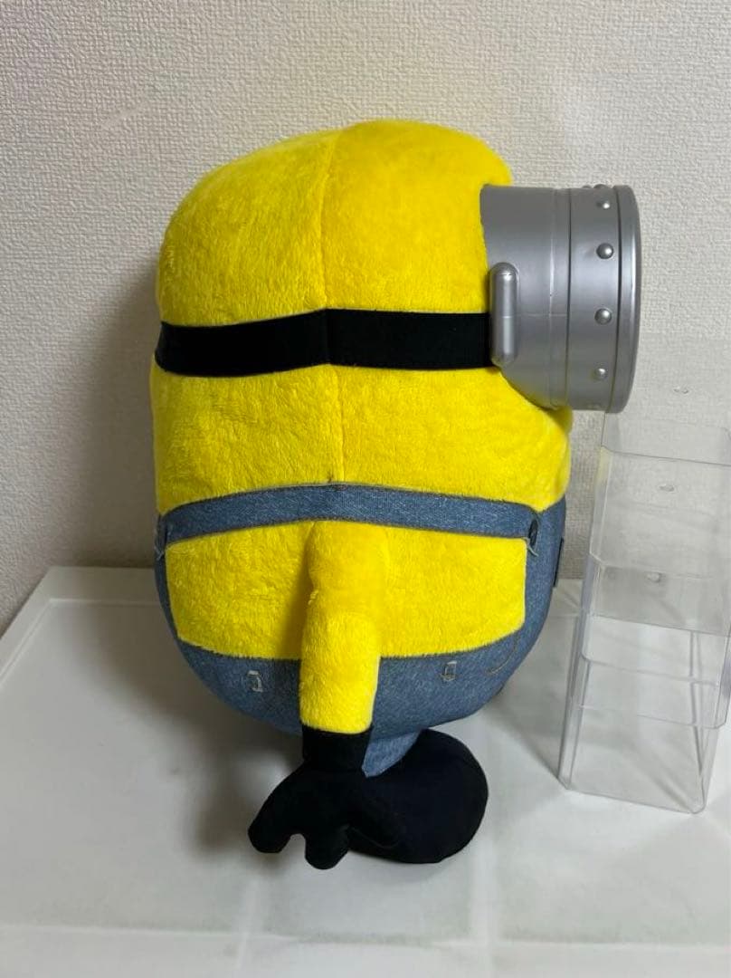 ミニオンズぬいぐるみ（喋る、目が光ります）