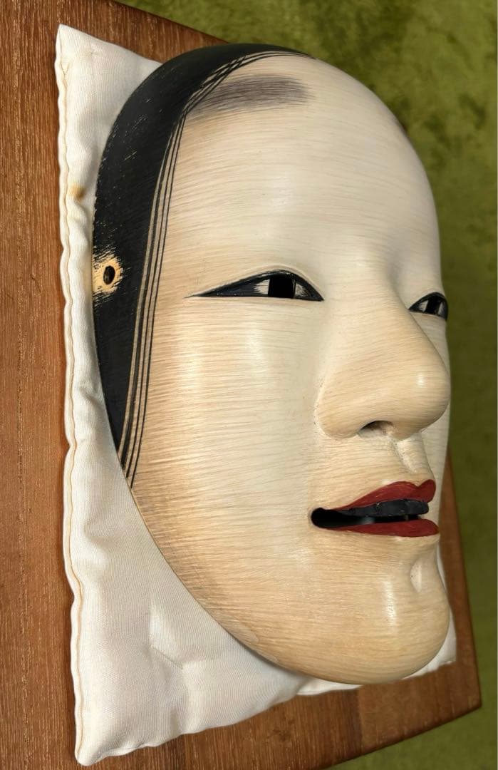 能楽　能面　小面　若女