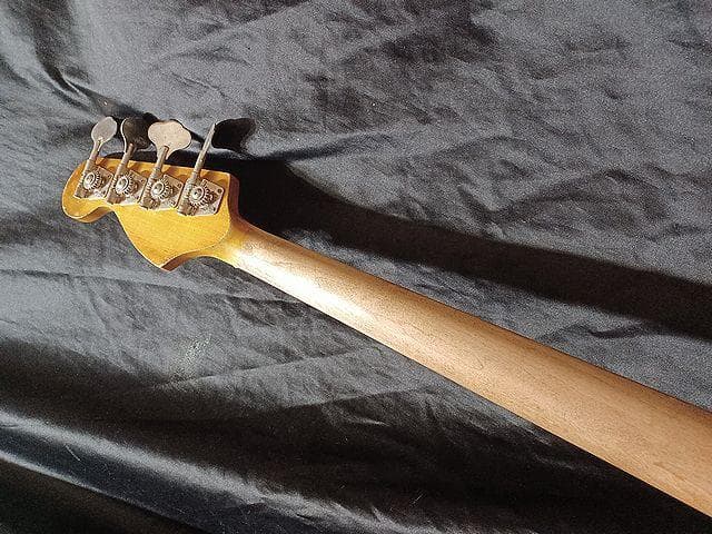 ★Heavy Relic 　Multilayer JazzBass ★