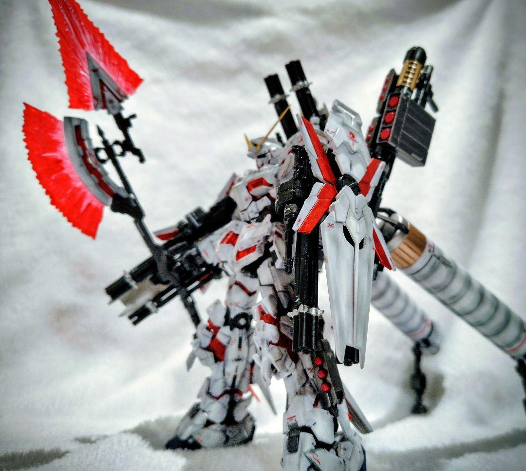 塗装済み完成品RGフルアーマーユニコーンガンダム