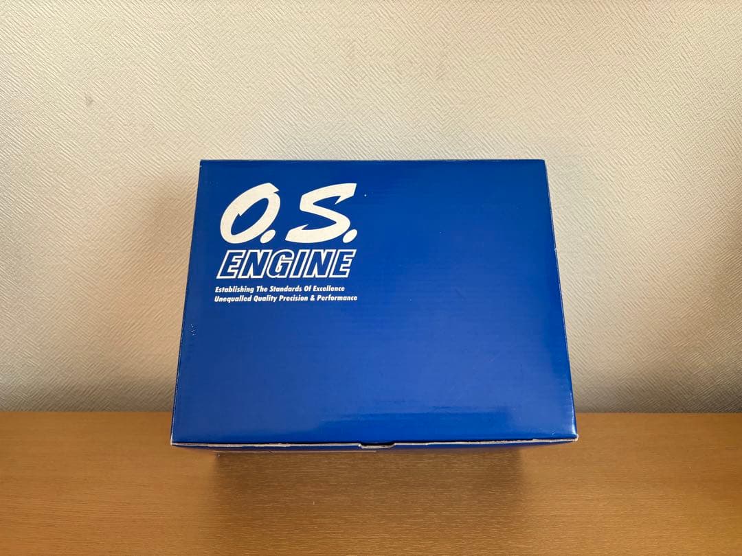 O.S 飛行機用4ストロークエンジン　FS-72α 【未使用】
