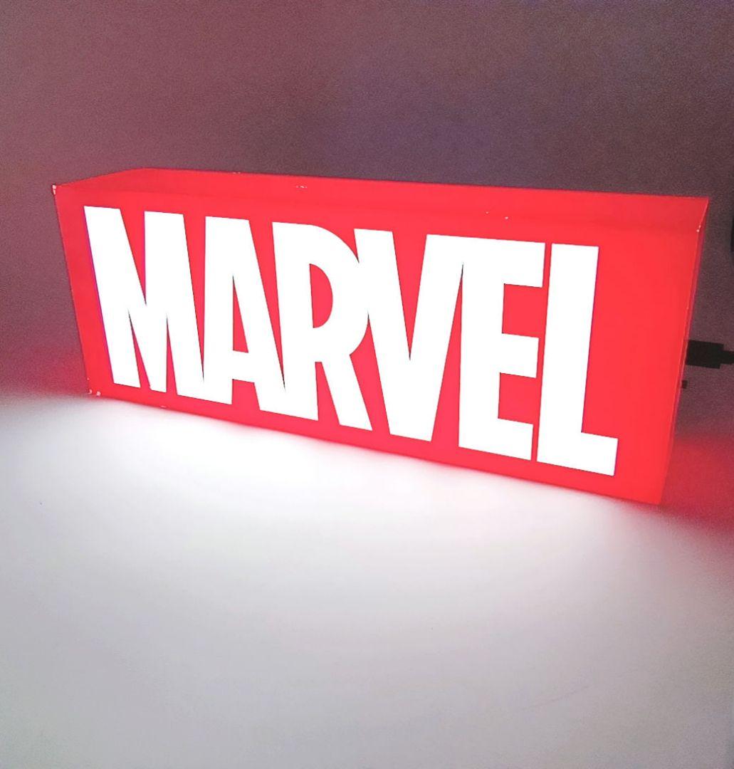 【10周年記念】 マーベル marvel ロゴライトボックス ホットトイズ