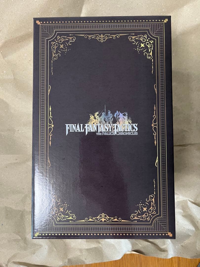 ファイナルファンタジータクティクス　FFT 特別装丁版限定フィギュア　ラムザ
