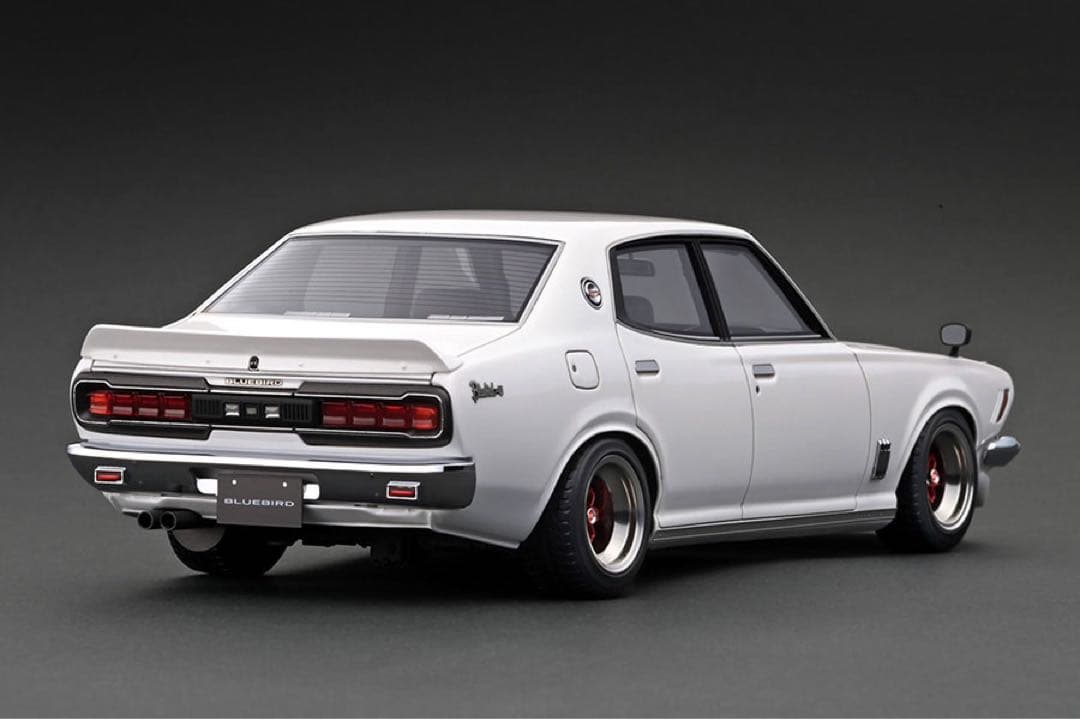 イグニッションモデル 日産 Bluebird U 2000GTX ブルーバード