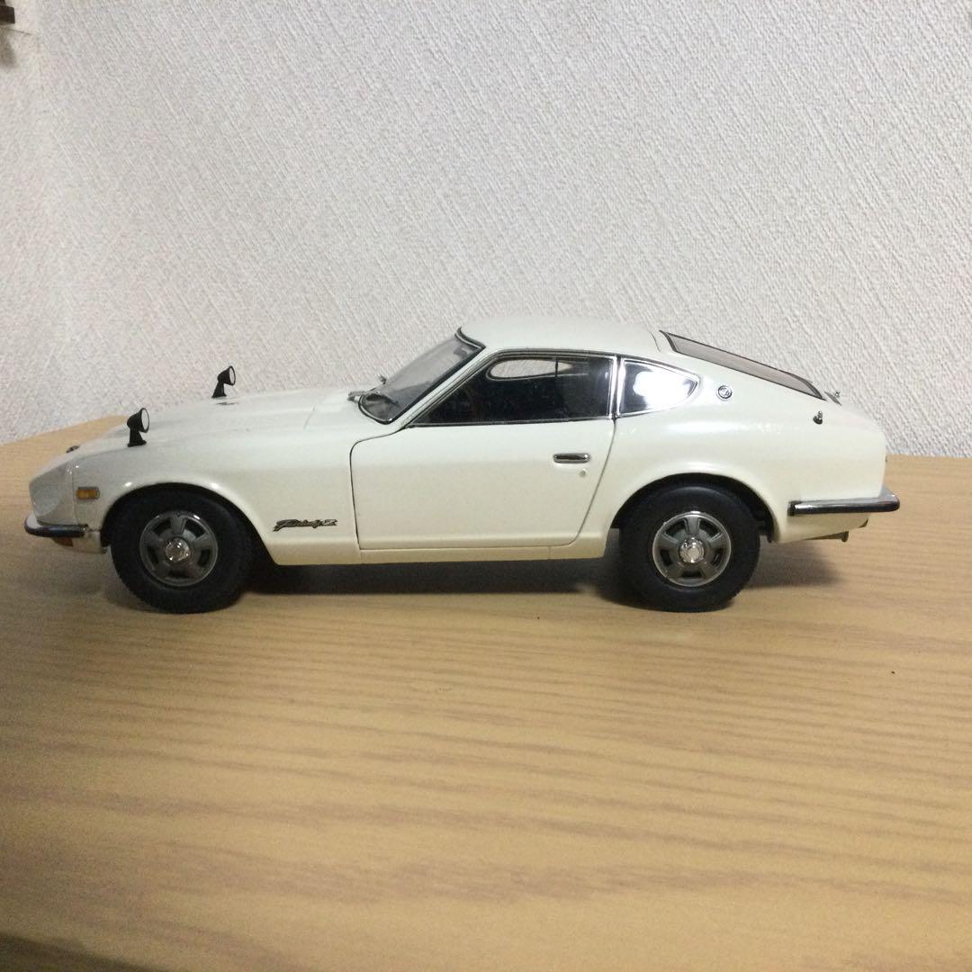 京商 ミニカー 日産フェアレディZ 1/18