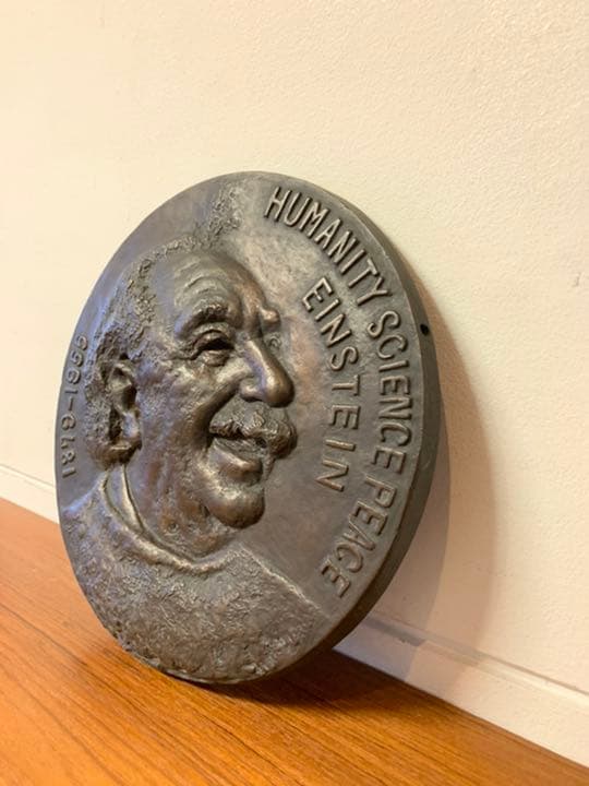 レリーフ　アインシュタイン　Einstein 作家物　サインあり　アイアン