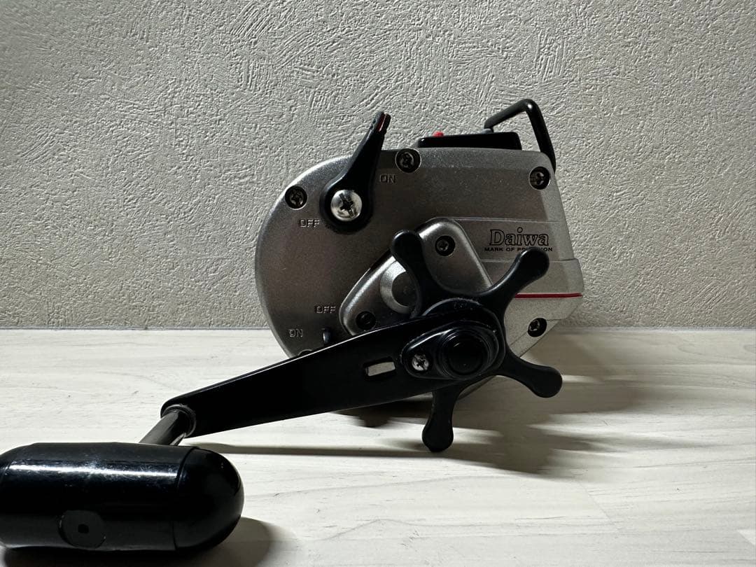 DAIWA ダイワ 棚 TANASENSOR GS-60 船用　電動リール