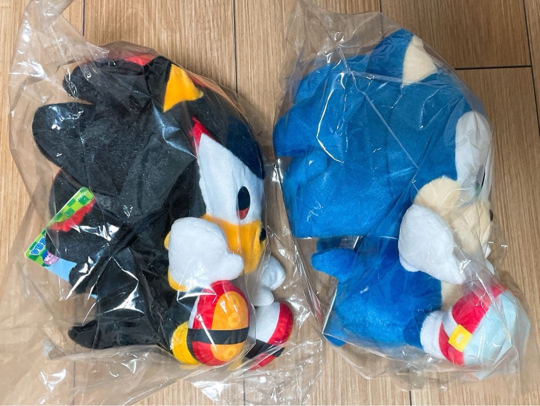 新品未開封 セガ SONIC＆FRIENDS ソニック シャドウ ぬいぐるみ M