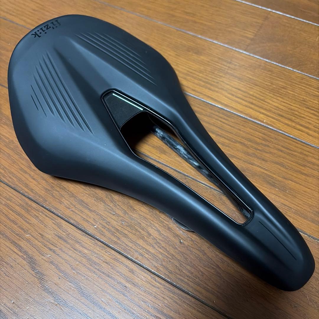 フィジーク　Argo Vento R1 140㎜　美品